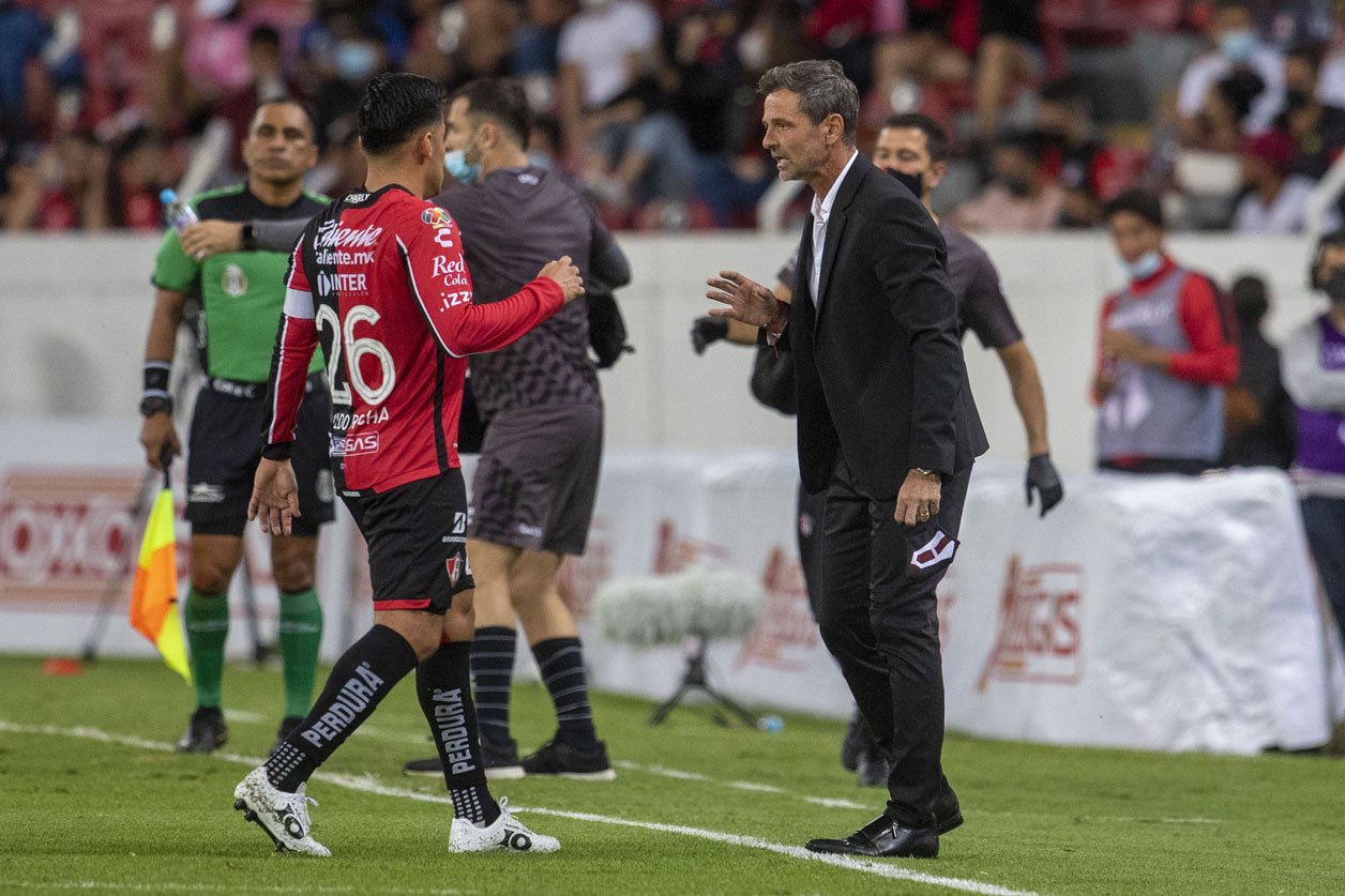 Atlas confirma regreso de Diego Cocca