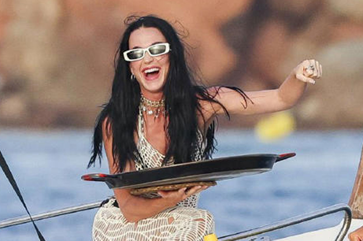 Katy Perry es multada por grabar videoclip