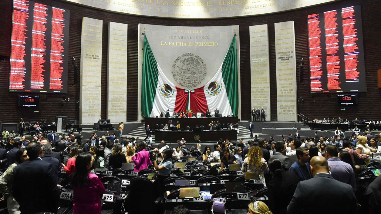 Cifras sobre reducción de pobreza dividen San Lázaro