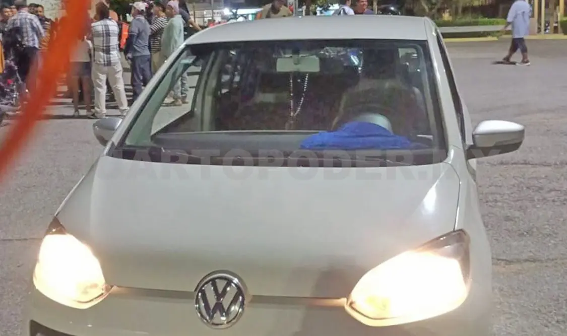 El automovilista quiso darse a la fuga, pero tras una persecución fue alcanzado y retenido en el bulevar Andrés Serra Rojas. Ulises Villalobos / CP