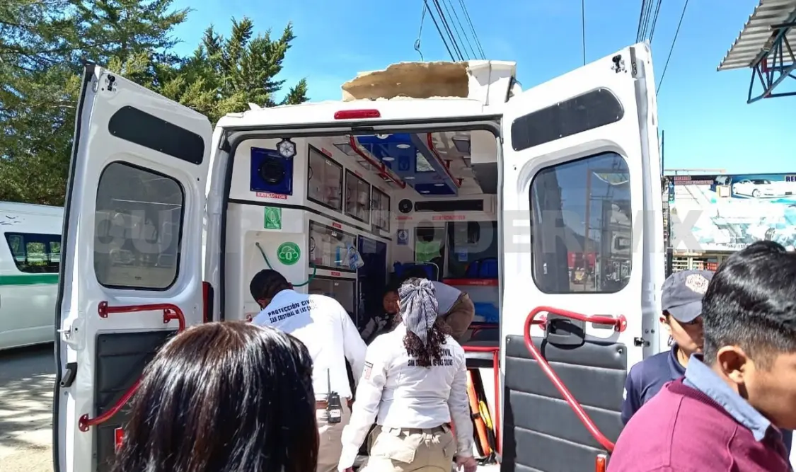 Luego de una explosión de juegos pirotécnicos, en un domicilio del municipio de Tenejapa, tres personas resultaron con quemaduras. Manuel Martínez / CP