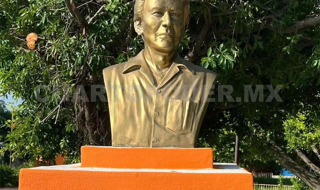 Realizan homenaje al poeta Joaquín Vázquez
