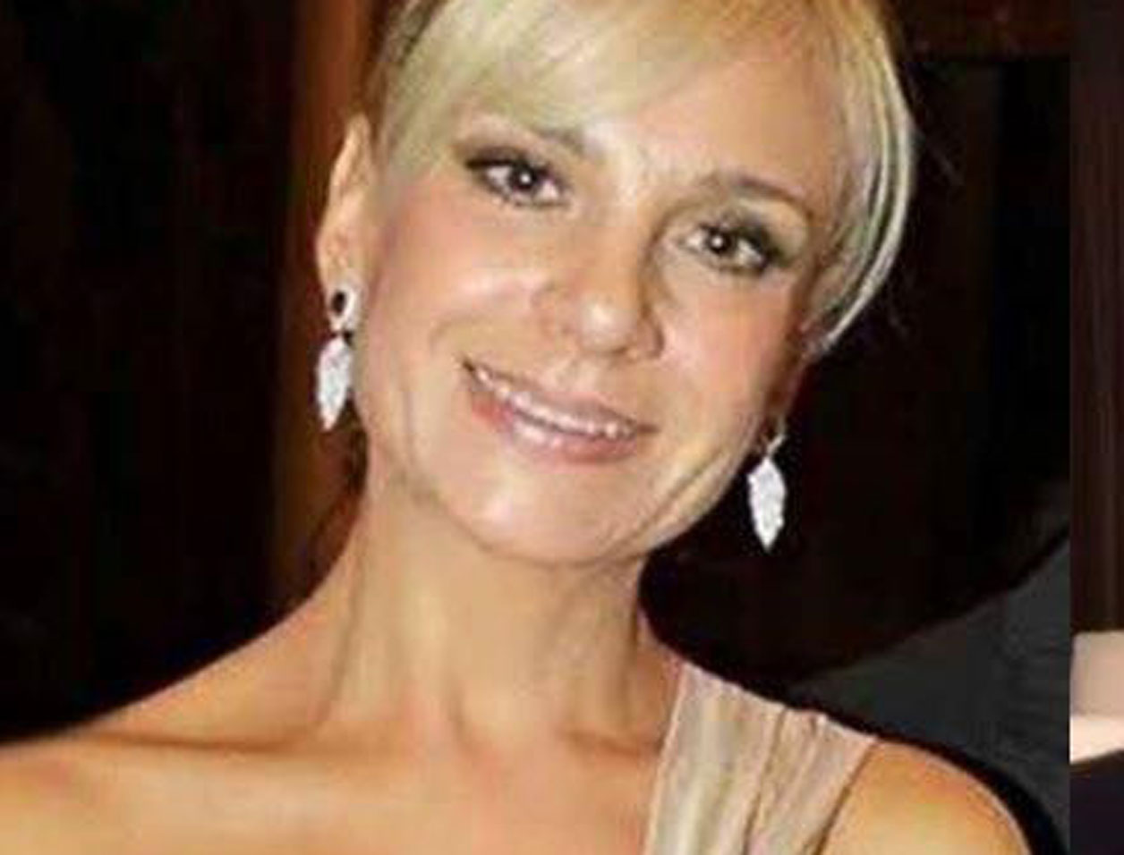 Niegan bloqueo de cuentas del hijo de Bartlett y su esposa