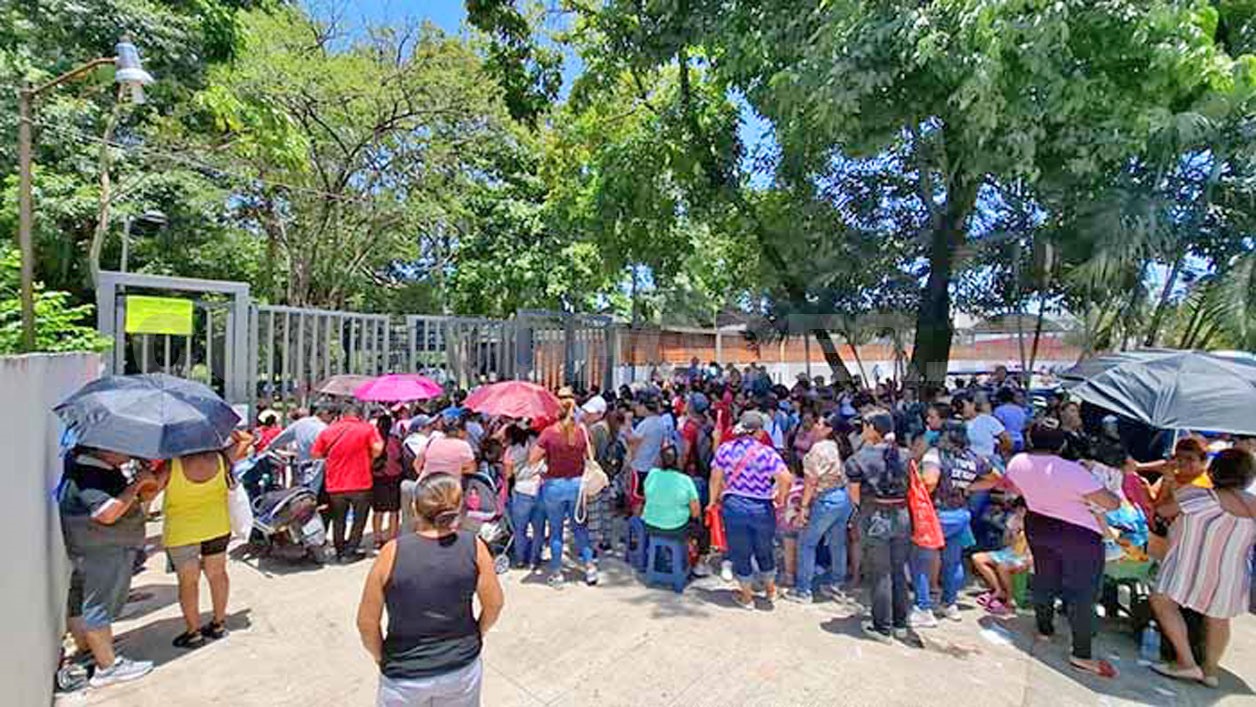 Caótico registro para programa de vivienda