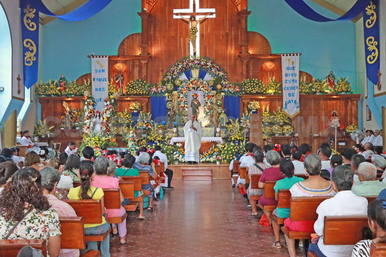 Feligreses celebran con devoción a San Roque