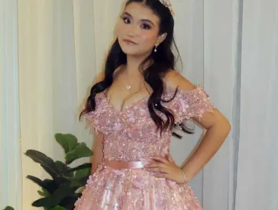 Fantástica velada para Tirsa Valentina
