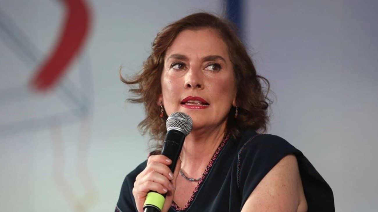 Rechaza Beatriz Gutiérrez irse a vivir a España