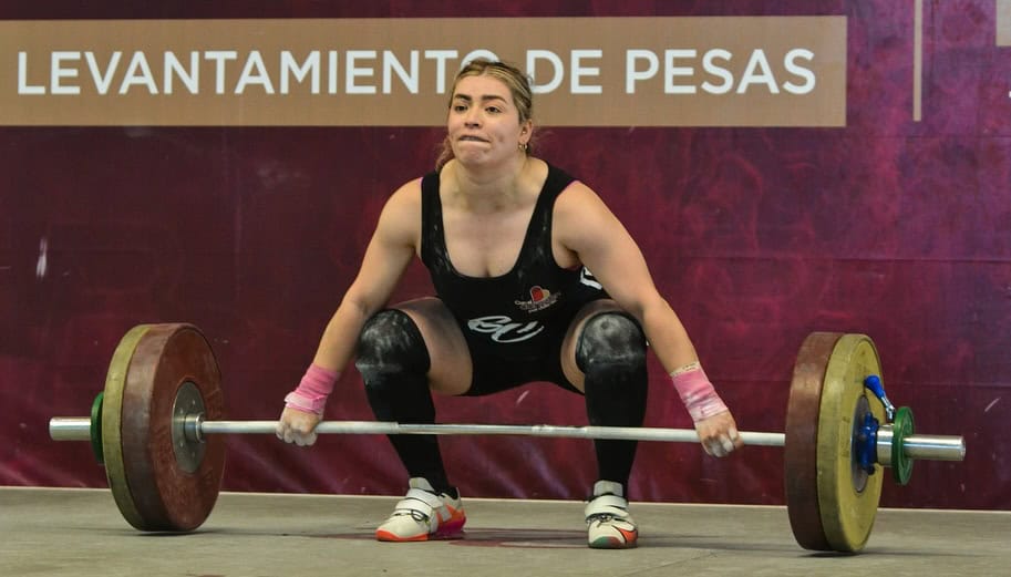 Aremi Fuentes se reafirma en la élite nacional