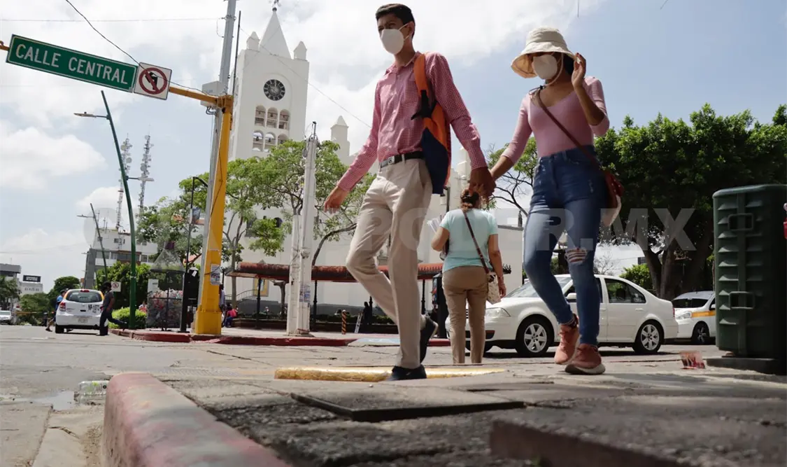 La funcionaria mencionó que los peatones merecen poder moverse con seguridad por su ciudad. Diego Pérez / CP