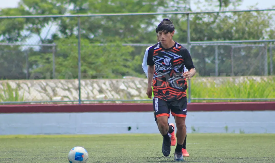 Llegan dos de los jugadores que fueron piezas clave del éxito reciente de Estudiantes. Cortesía