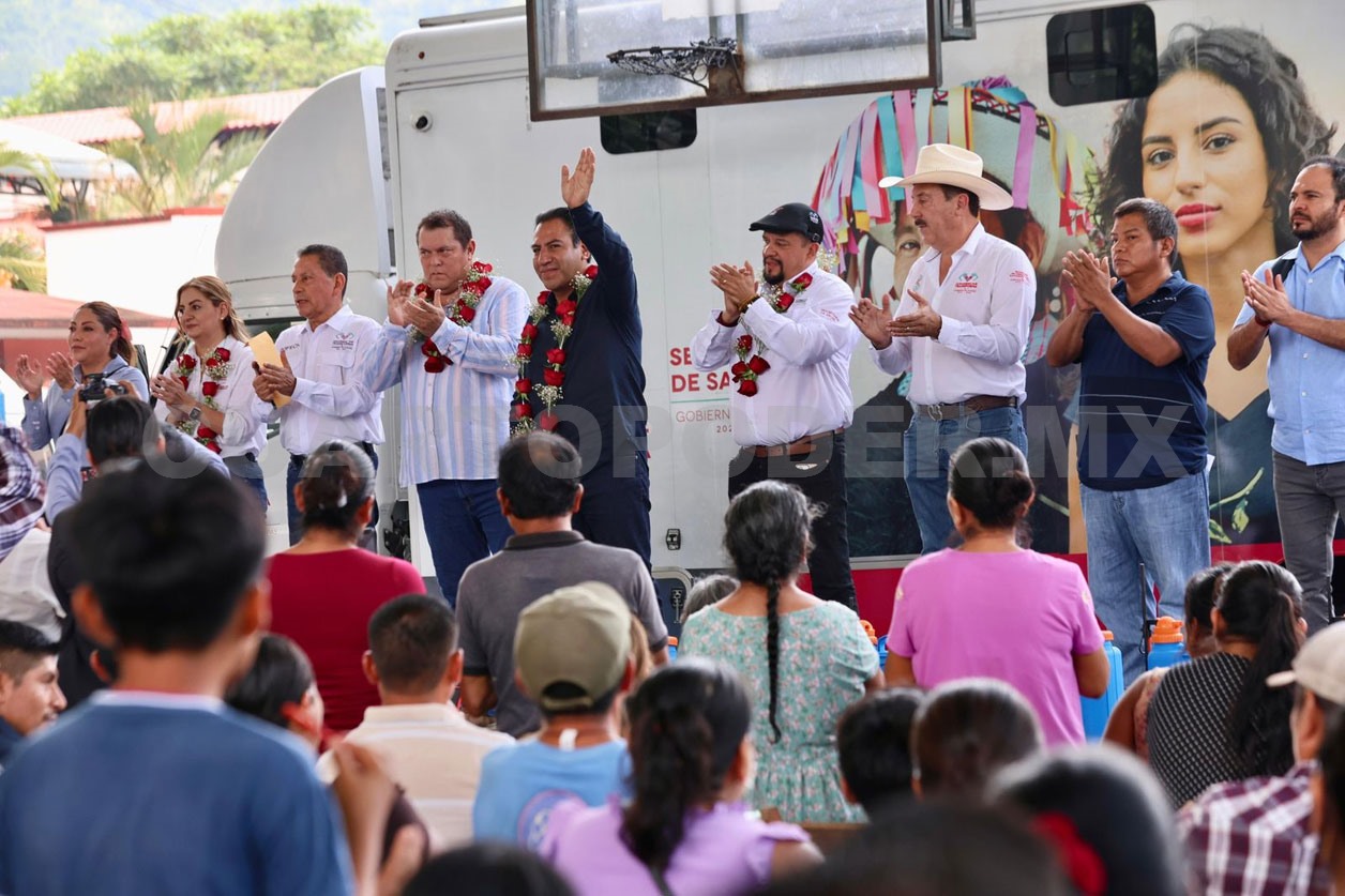 Con gobierno itinerante y cercano, se fortalece la paz