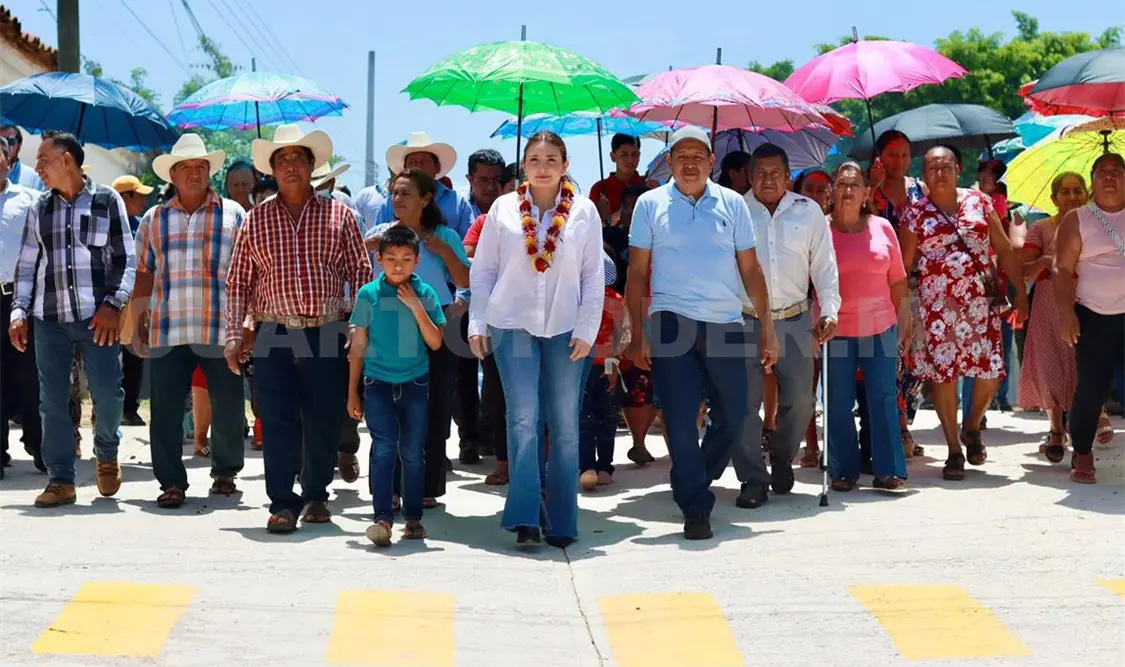 Rosales Sarmiento destacó que en Villaflores se están construyendo obras de calidad. Cortesía
