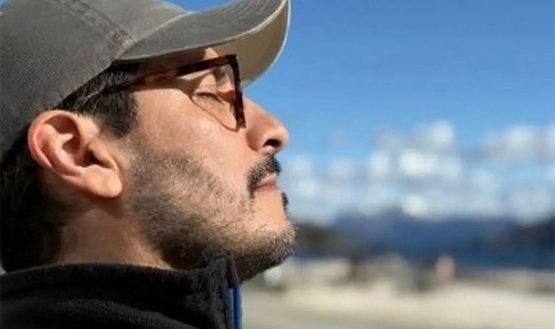 Fue uno de los reporteros principales del Canal 22. Cortesía