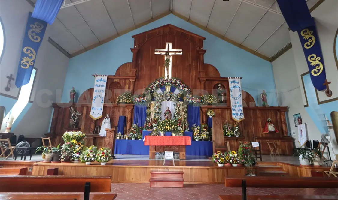 La parroquia de San Roque se erigió sobre la loma que fue cementerio. Diego Pérez / CP
