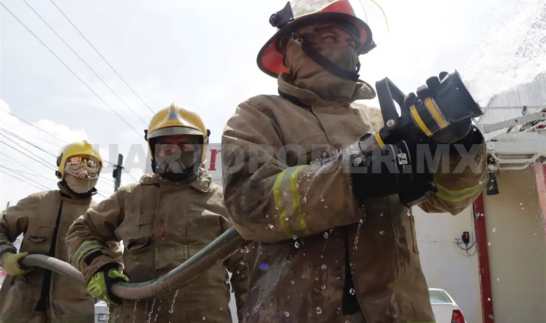 La labor del Heroico Cuerpo de Bomberos está disponible los 365 días del año. Diego Pérez / CP