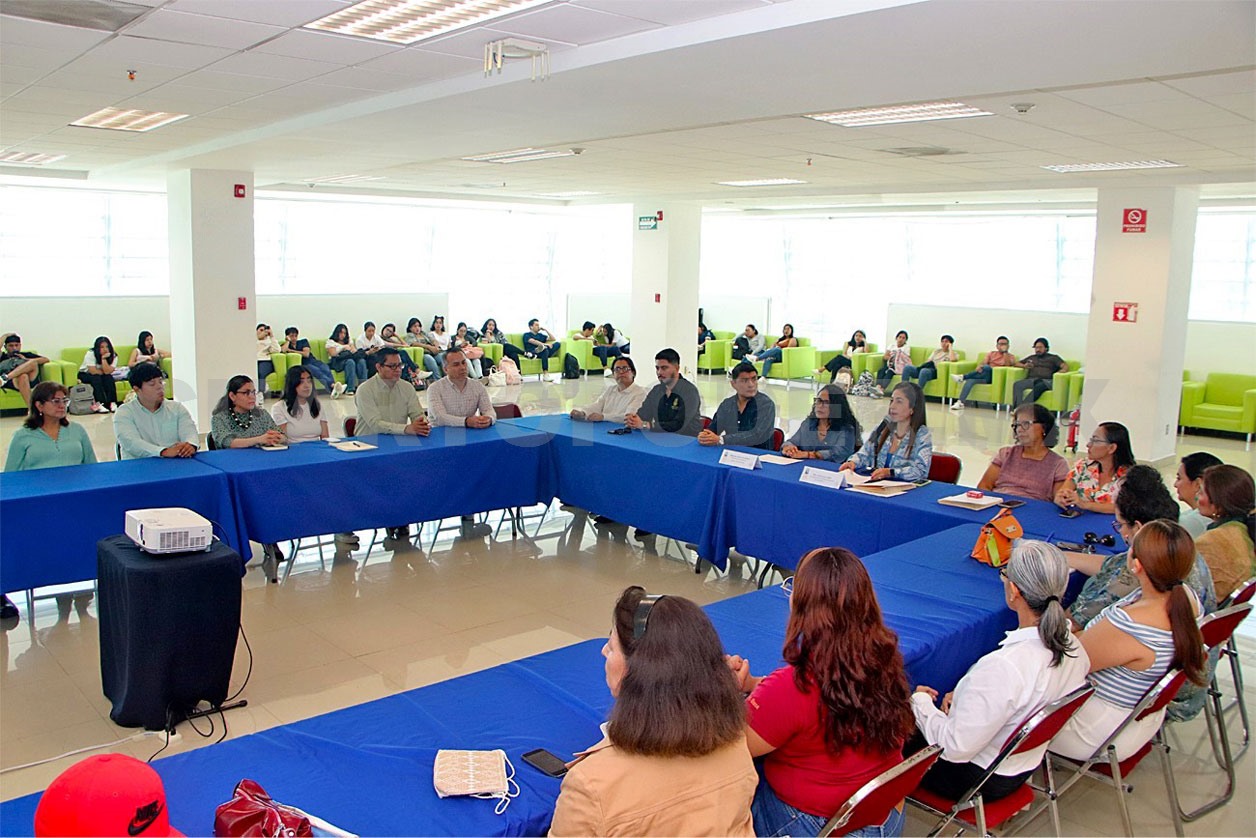 Aplican clases espejo y proyectos COIL