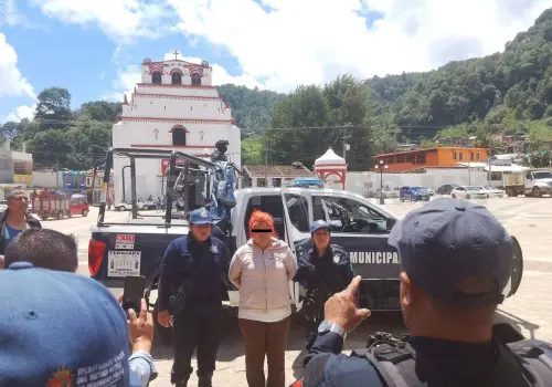 Enardecidos lugareños linchan a adulto mayor