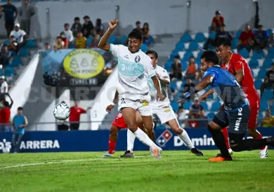 Tapachula FC corta orejas y rabo al Neza FC