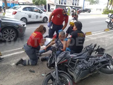"Muerde el polvo" tras ser colisionado
