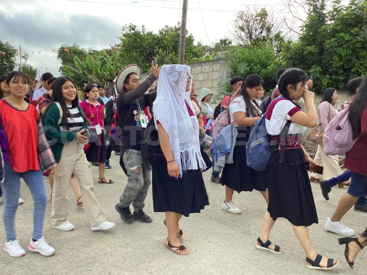 Termina Jubileo Juvenil Diocesano con peregrinación