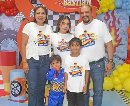 Felices 4 años para Bastián
