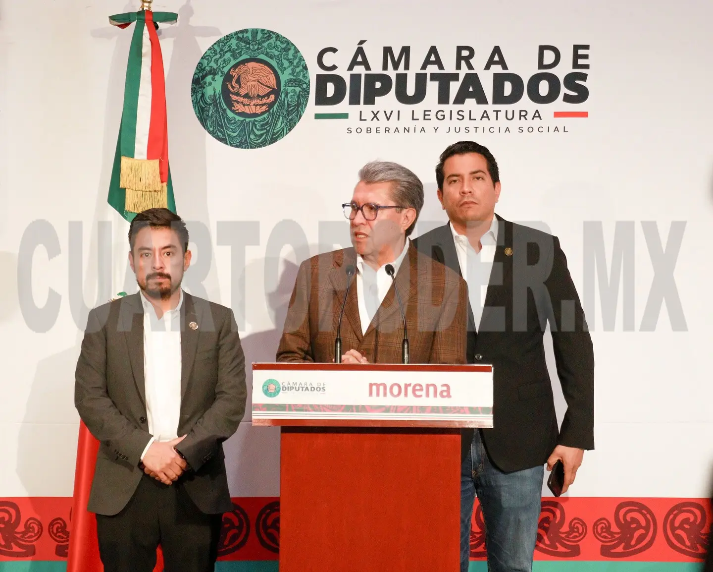 Pide Ricardo Monreal congruencia a morenistas
