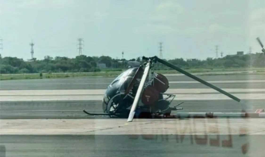 Se desploma un helicóptero en pista de aeropuerto