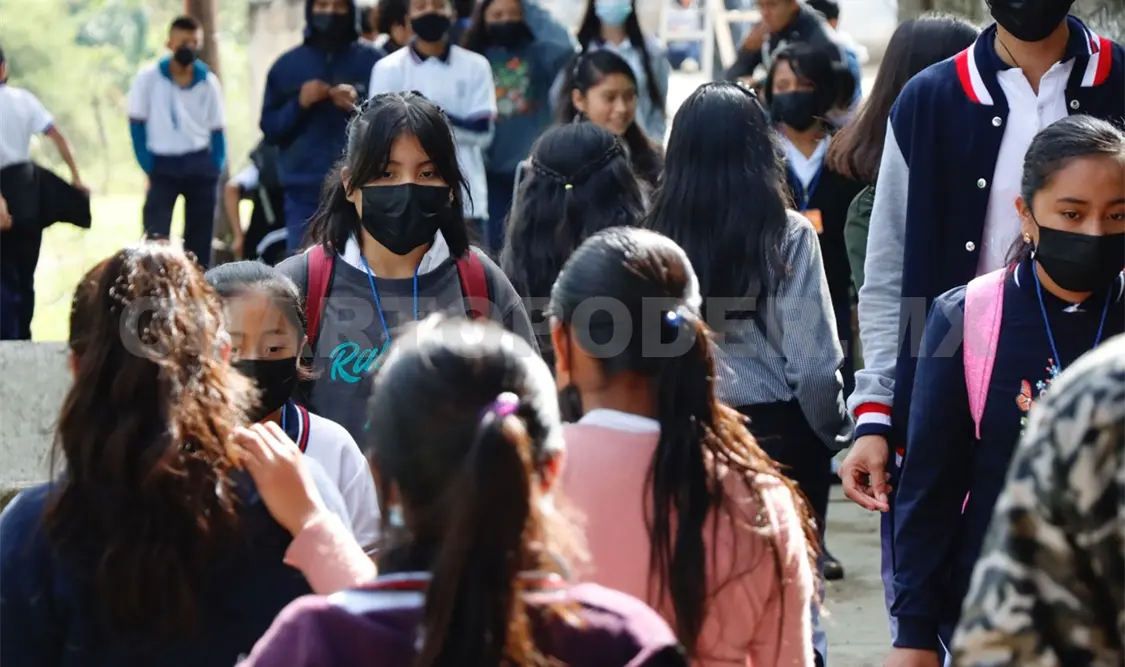 Con el regreso a clases se espera que algunos sectores se reactiven como el transporte público. Diego Pérez / CP
