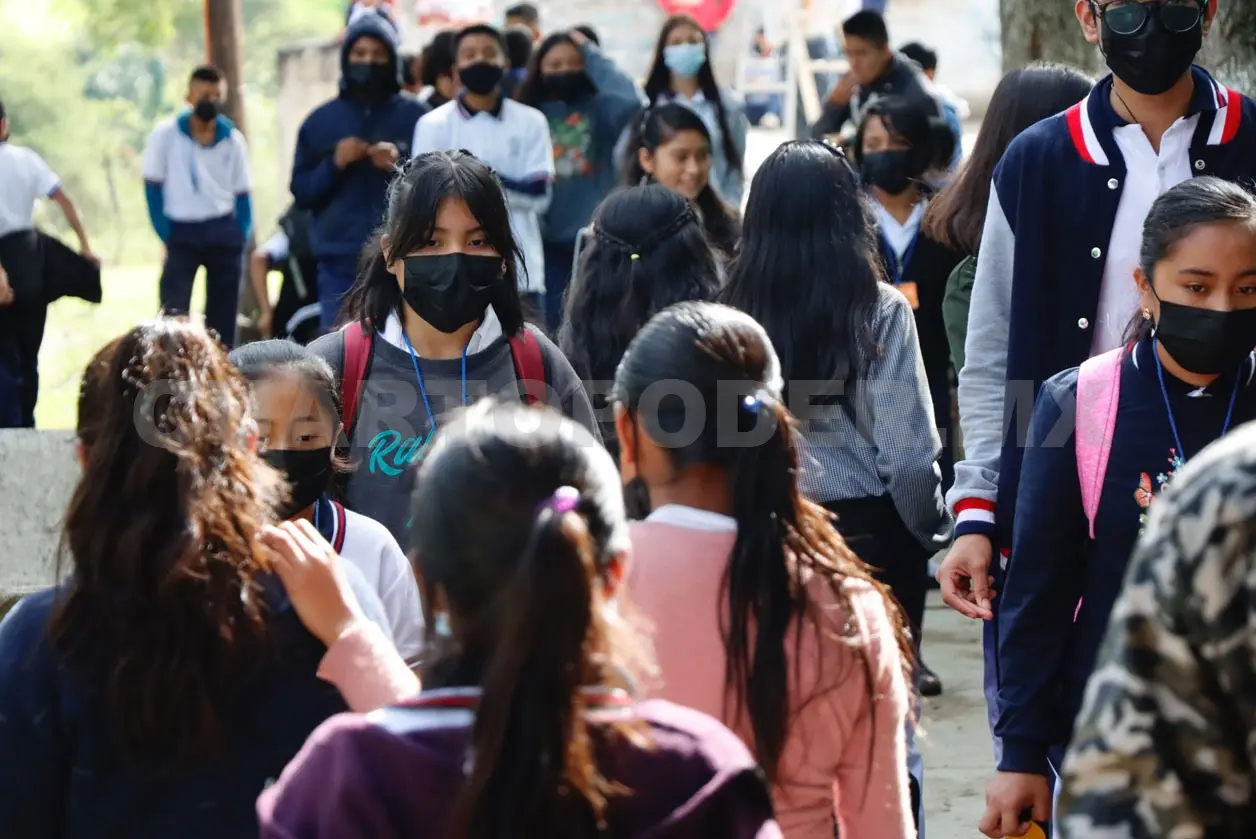 Con el regreso a clases se espera que algunos sectores se reactiven como el transporte público. Diego Pérez / CP 