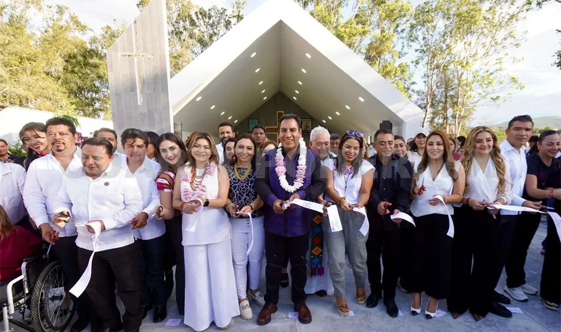 Ramírez Aguilar inauguró la primera etapa de la rehabilitación de la Casa Hogar para Personas Adultas Mayores en La Trinitaria. CP