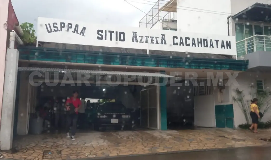 Taxistas denuncian acoso de agentes de Cacahoatán