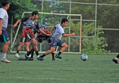 Lechuzas UPGCH vence a la selección Unicach