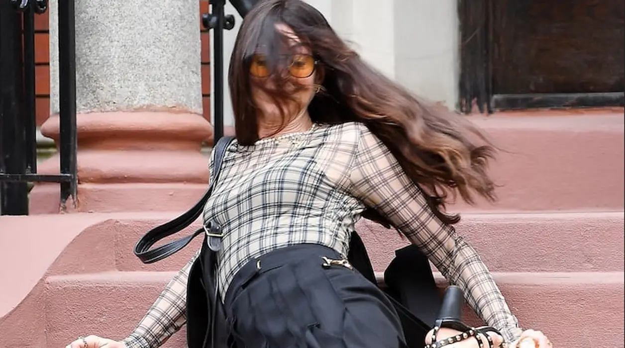 Anne Hathaway sufre caída en rodaje