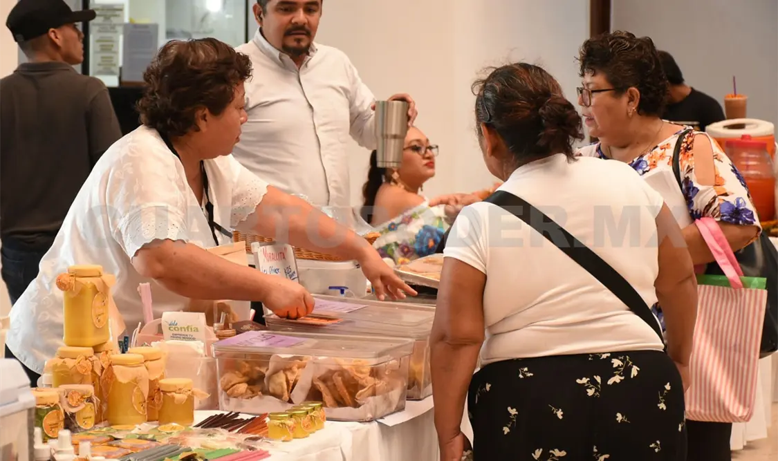 Los emprendedores y emprendedoras presentaron lo mejor de su talento culinario. Guillermo Ramos / CP