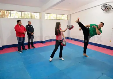 Presentan Academia Indetux en Tuxtla