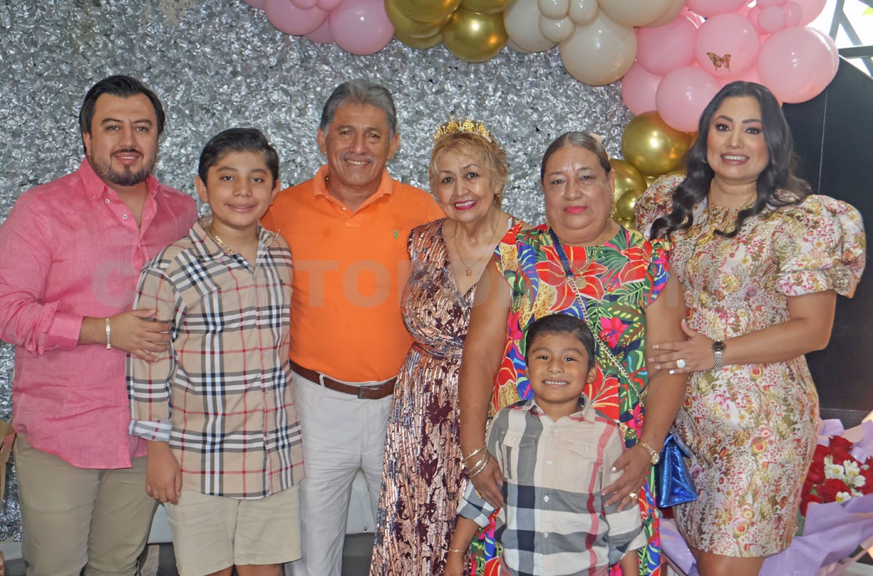 Tayi festejó 80 años de vida