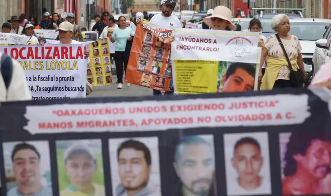 Colectivos en Oaxaca marcharon en la capital del estado. El Universal