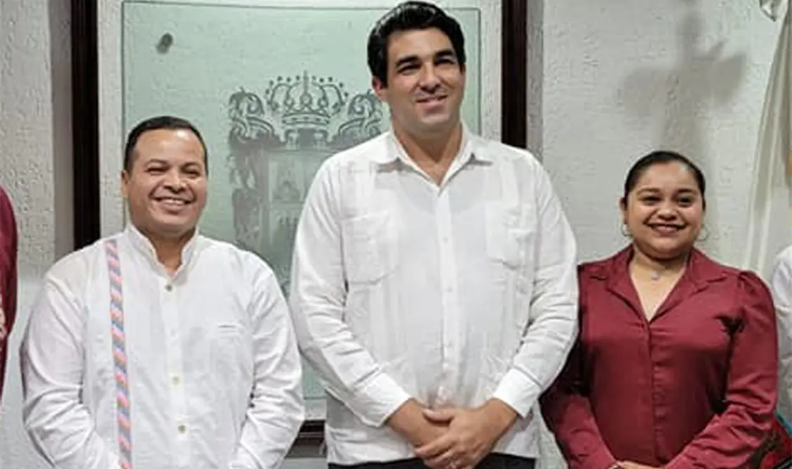 Cónsul de Cuba culpa a bloqueo norteamericano, en visita a Yucatán. Cortesía