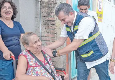 Refrenda Yamil Melgar compromiso con abuelos