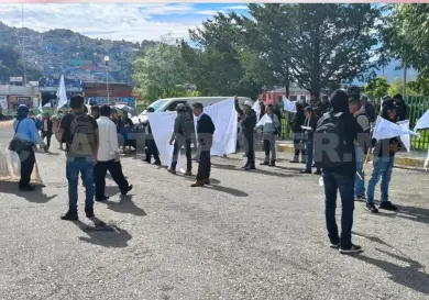 Desplazados de Chenalhó marchan en SCLC