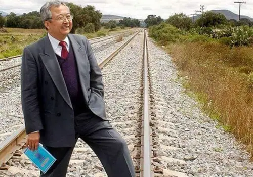 Invitan a concurso de cuento Óscar Wong