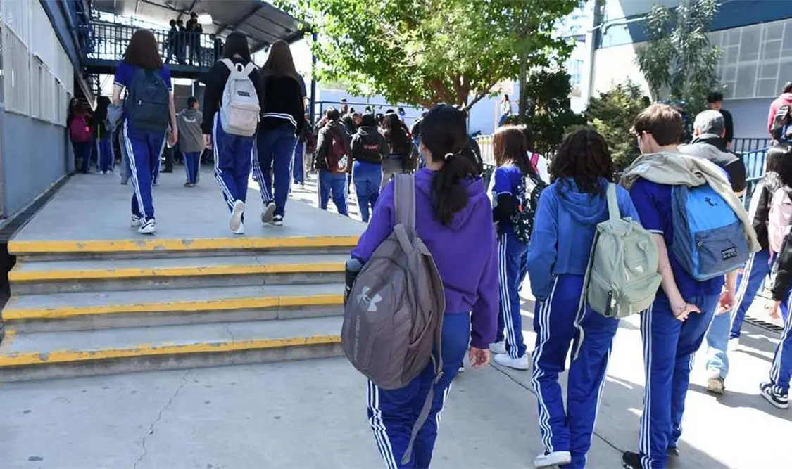 Alertan por fraudes digitales y ofertas en regreso a clases