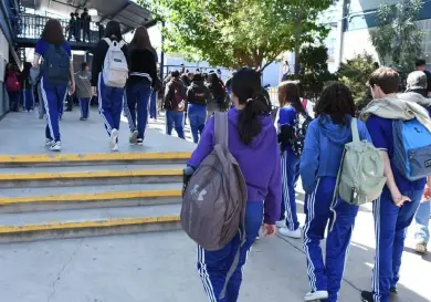 Alertan por fraudes digitales y ofertas en regreso a clases