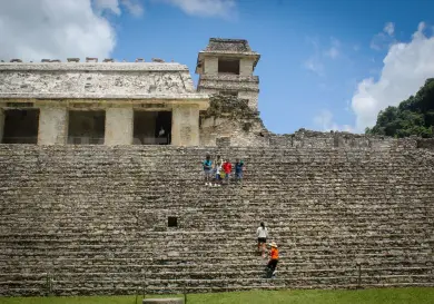 Permiten ascenso al Palacio de Palenque