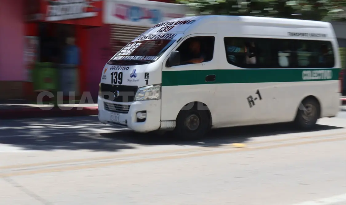Los ciudadanos piden que el servicio sea igual al costo del pasaje. Diego Pérez / CP