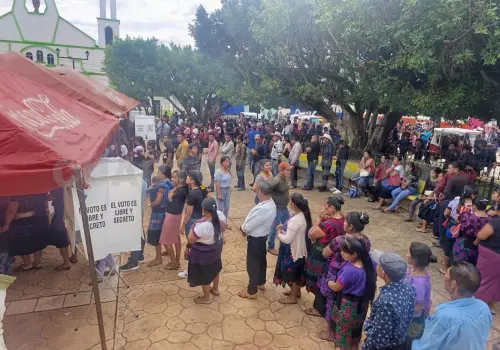 Pantelhó realiza elecciones en paz