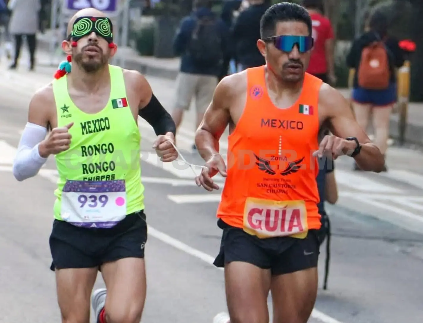 El deportista agradeció el apoyo de su familia al destacar en esta justa deportiva. Manuel Martínez / CP