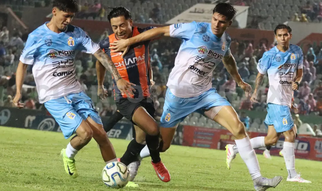 Jaguares FC cayó ante Inter Playa del Carmen por la mínima diferencia en el Estadio Zoque. Diego Pérez/CP