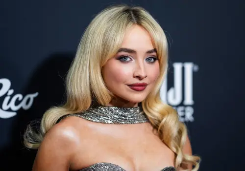 Sabrina Carpenter lanza "Tears"