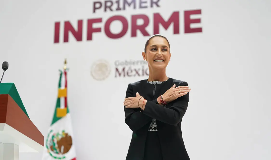 Durante su Primer Informe de Gobierno, Sheinbaum criticó a aquellos que decían que no se invirtiera en refinerías, y destacó la producción de crudo en el país. Cortesía